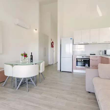 Apartments Endless Summer Srima Exterior photo