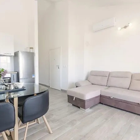 Apartments Endless Summer Srima Exterior photo